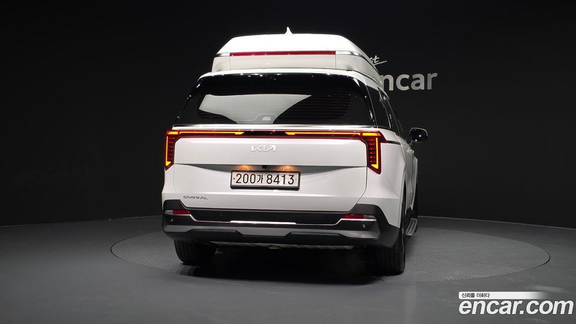 Kia Canival 2024