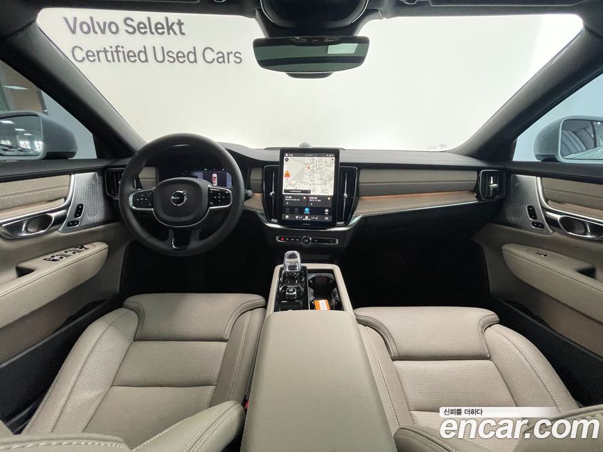 Volvo S90 2026