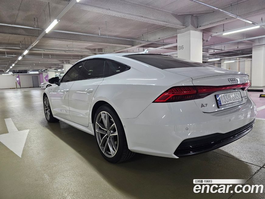 Audi A7 2023