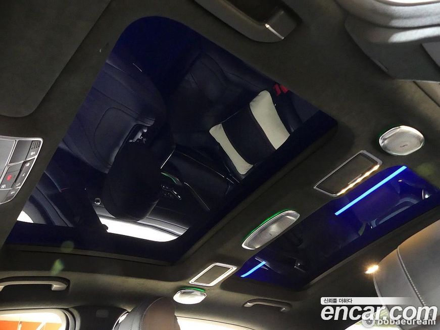 Mercedes-Benz S-Class 2020