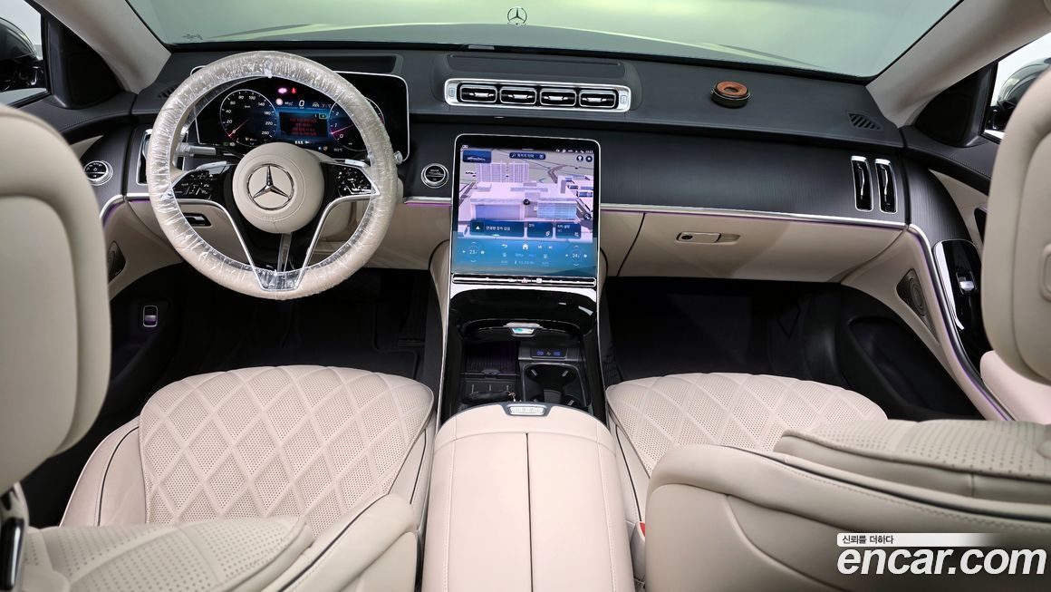 Mercedes-Benz S-Class 2024