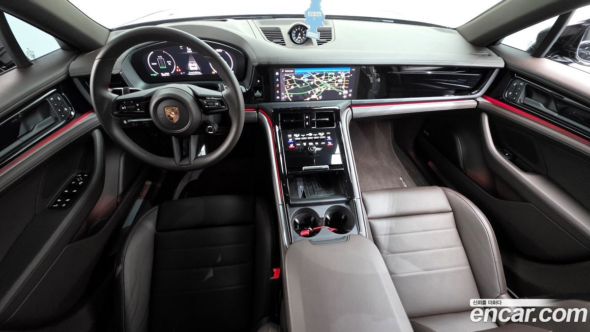 Porsche Panamera 2025