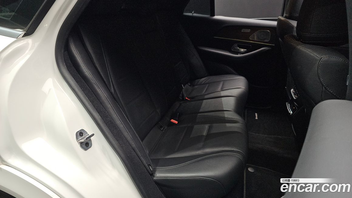 Mercedes-Benz GLE-Class 2021