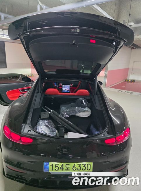 Mercedes-Benz AMG GT 2025