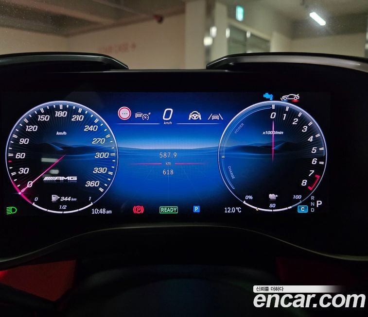 Mercedes-Benz AMG GT 2025