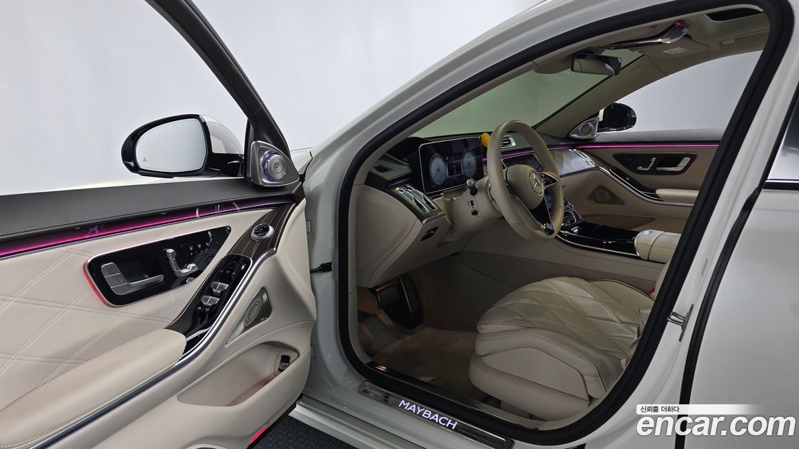 Mercedes-Benz S-Class 2023