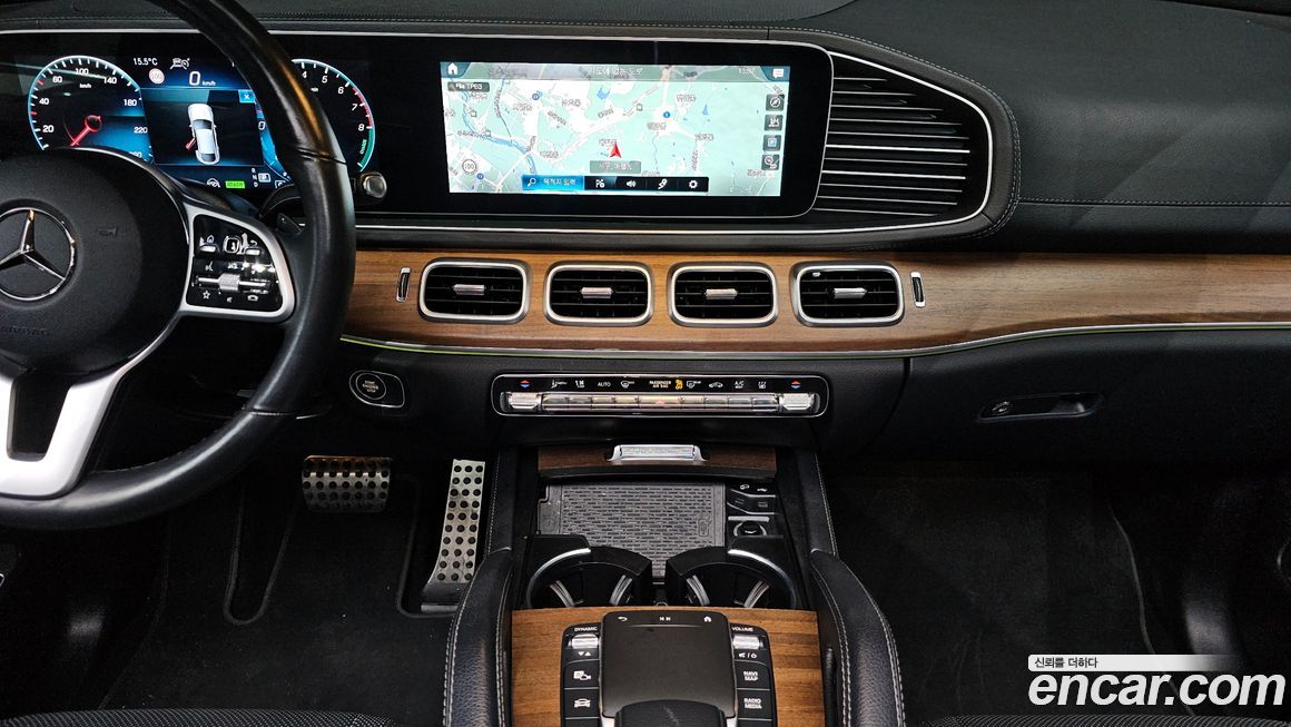 Mercedes-Benz GLE-Class 2021