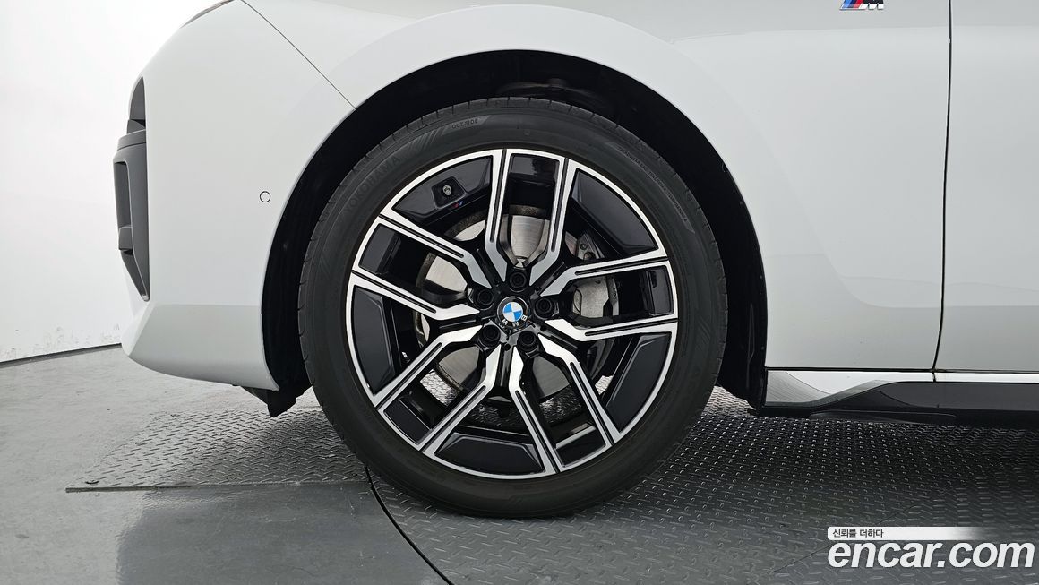 BMW 7-Series 2025