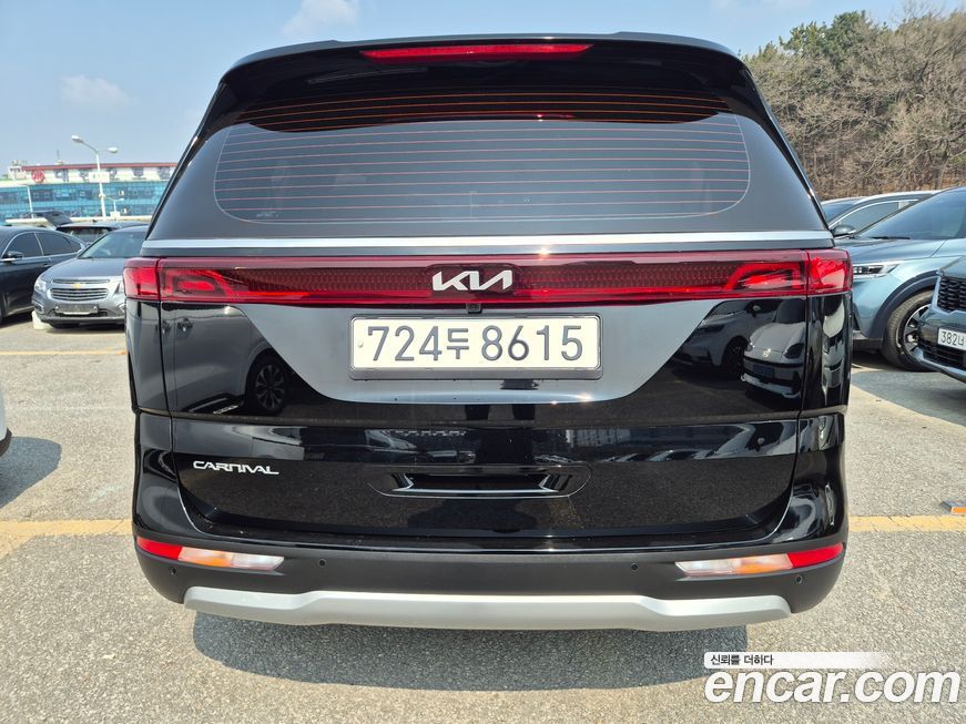 Kia Canival 2023