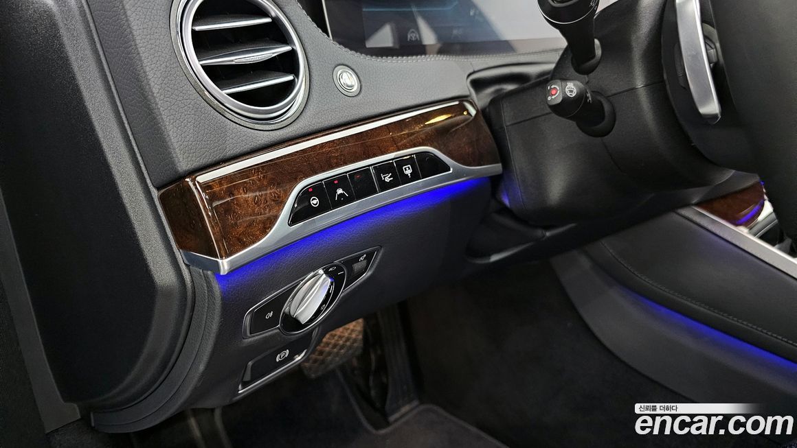 Mercedes-Benz S-Class 2019