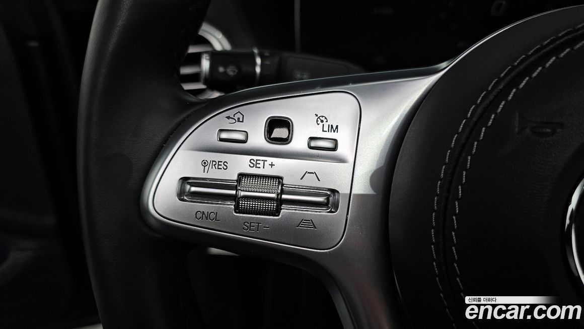 Mercedes-Benz S-Class 2019