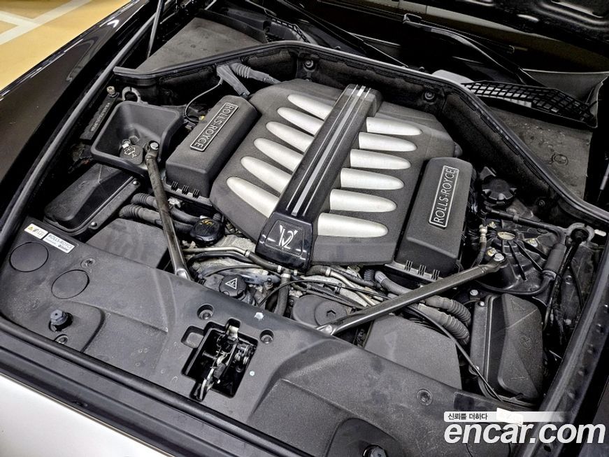 Rolls-Royce Ghost 2010