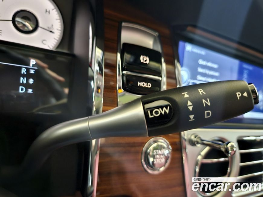 Rolls-Royce Ghost 2010