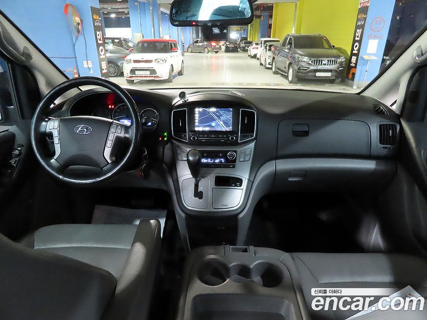 Hyundai Starex 2017
