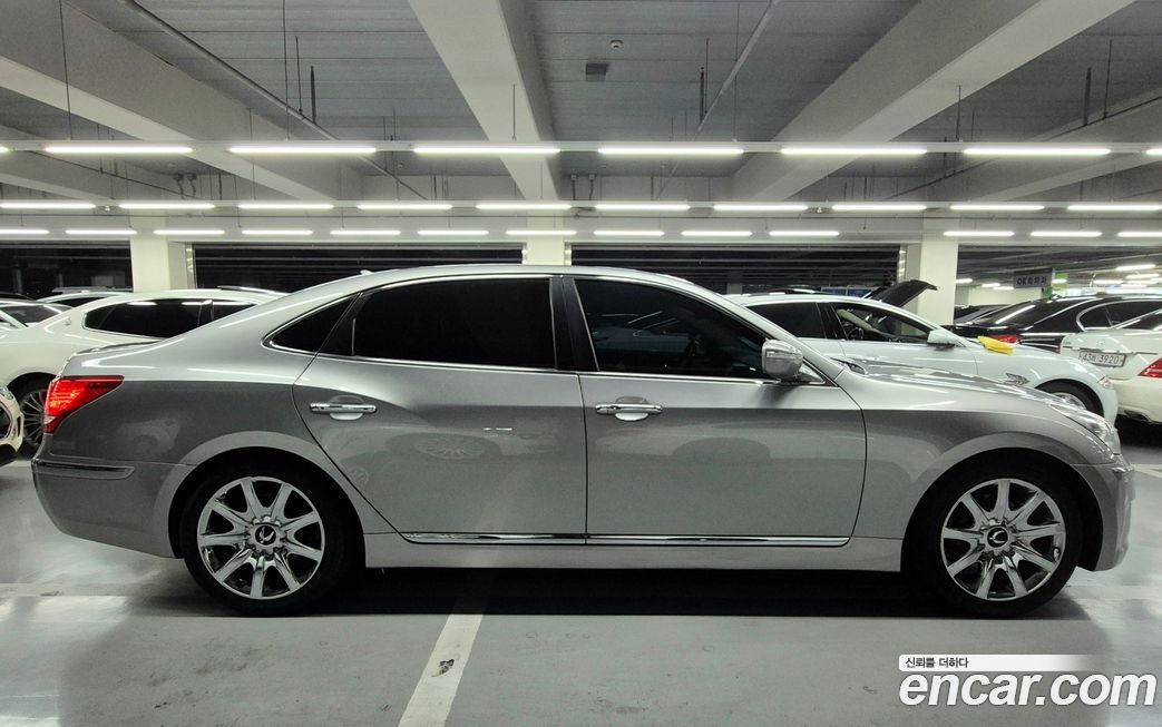 Hyundai Equus 2010