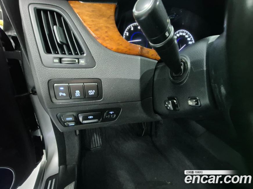 Hyundai Equus 2010