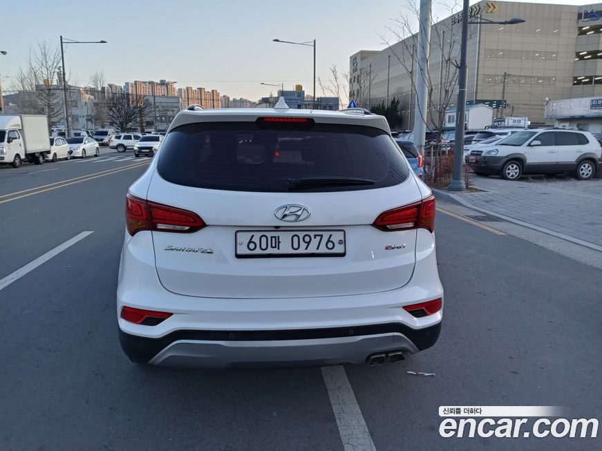 Hyundai Santafe 2016