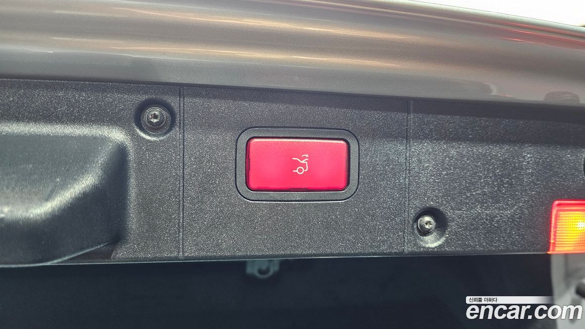 Mercedes-Benz S-Class 2010