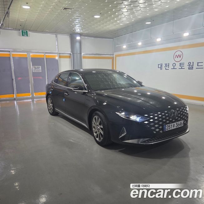 Hyundai Grandeur 2021