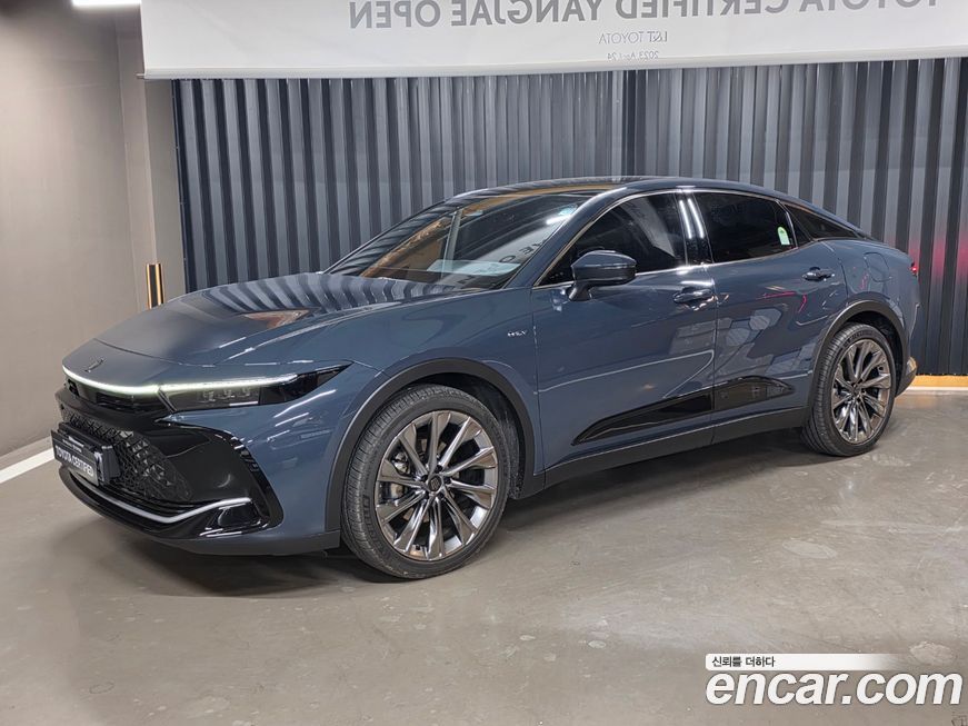 Toyota Crown 2025