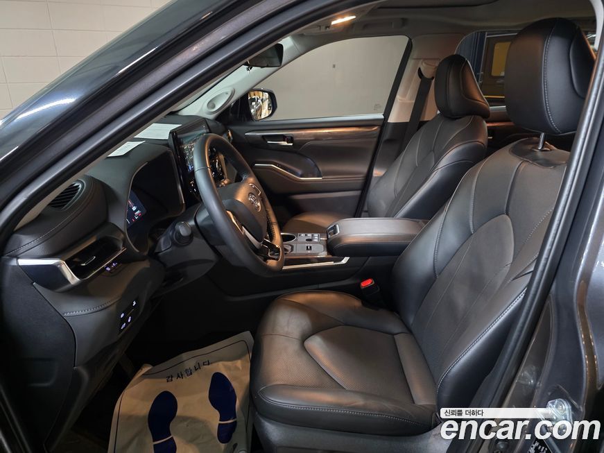 Toyota Highlander 2023