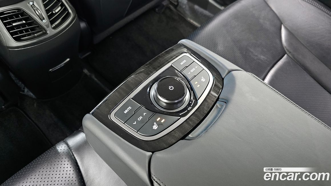 Hyundai Grandeur 2013