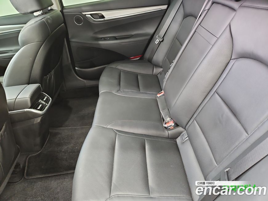 Hyundai Grandeur 2021