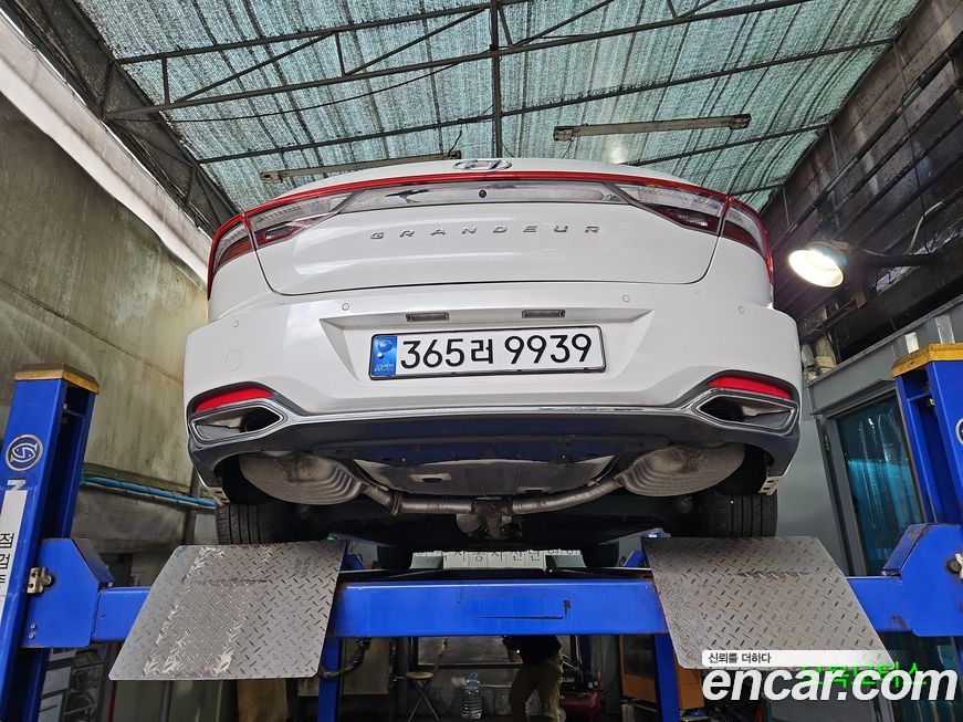 Hyundai Grandeur 2021