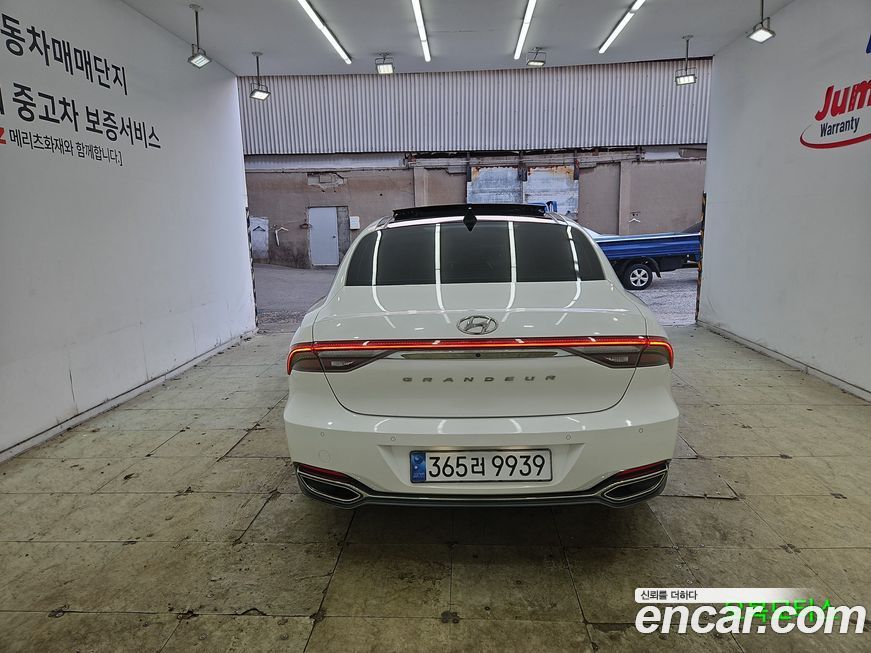 Hyundai Grandeur 2021