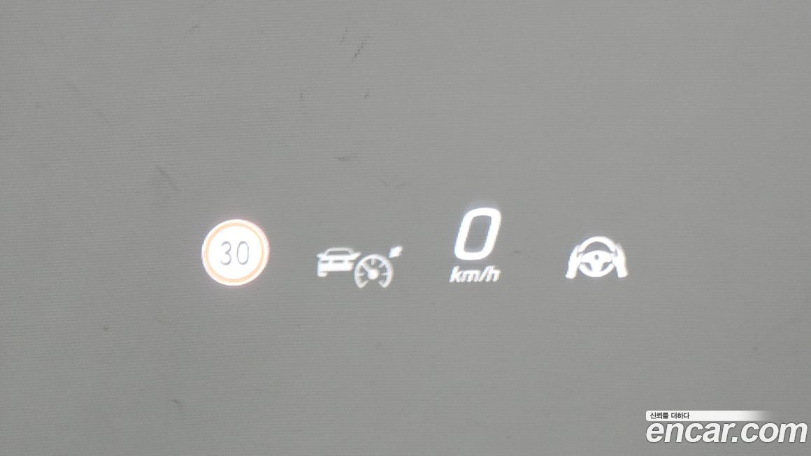 Mercedes-Benz E-Class 2025