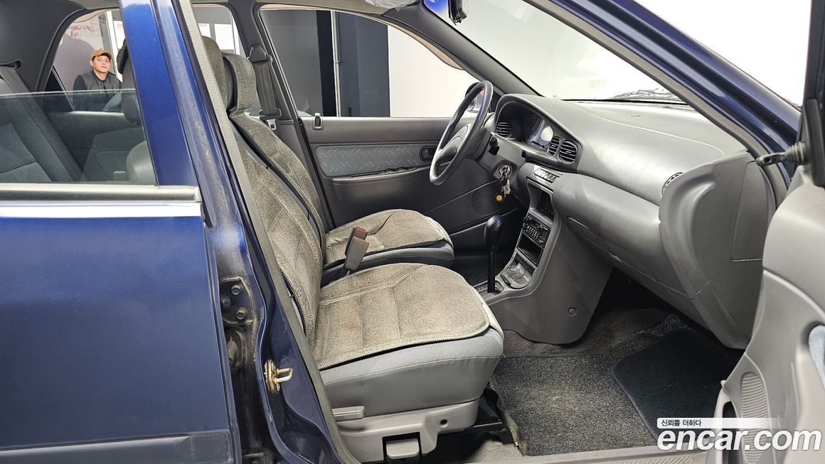 Kia Avella 1995