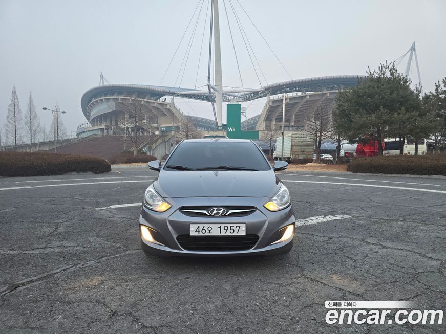 Hyundai Accent 2014