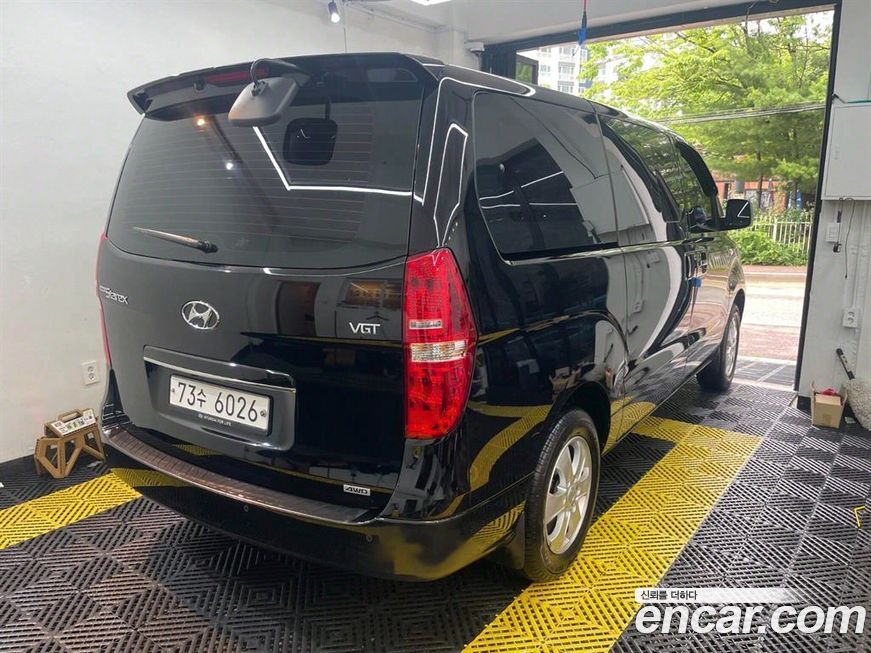Hyundai Starex 2018