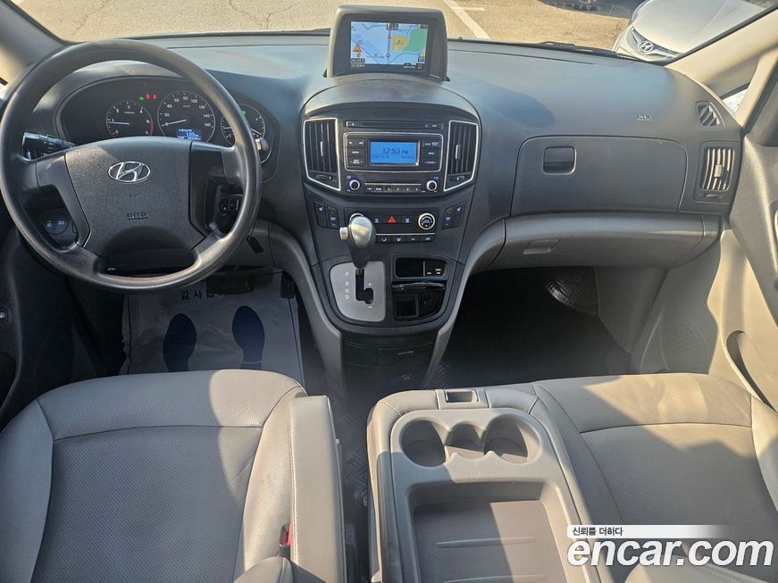 Hyundai Starex 2021