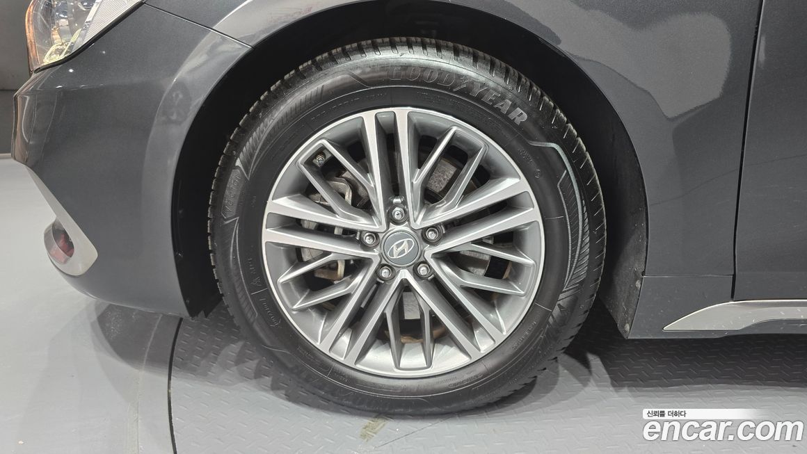 Hyundai Grandeur 2019