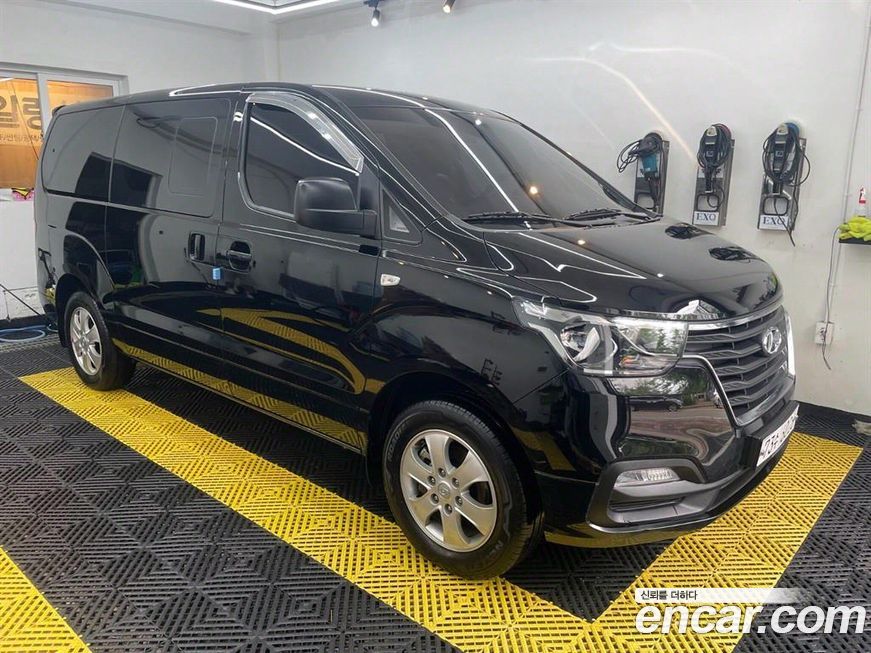Hyundai Starex 2018