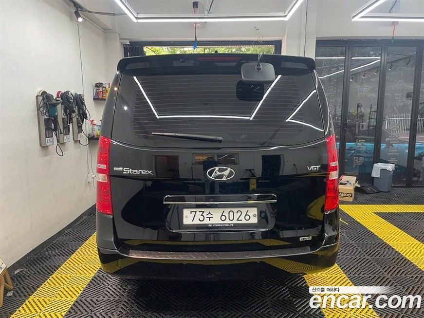 Hyundai Starex 2018