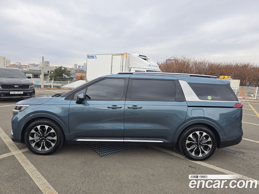 Kia Canival 2023