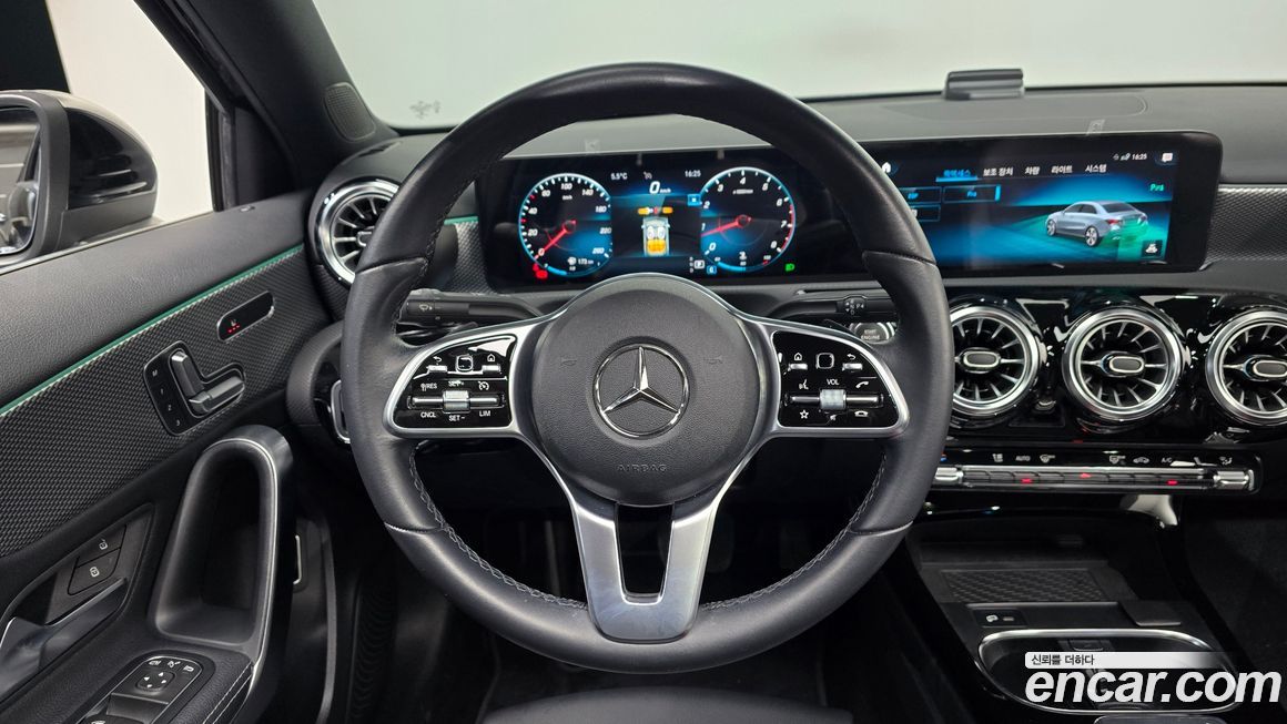 Mercedes-Benz A-Class 2021