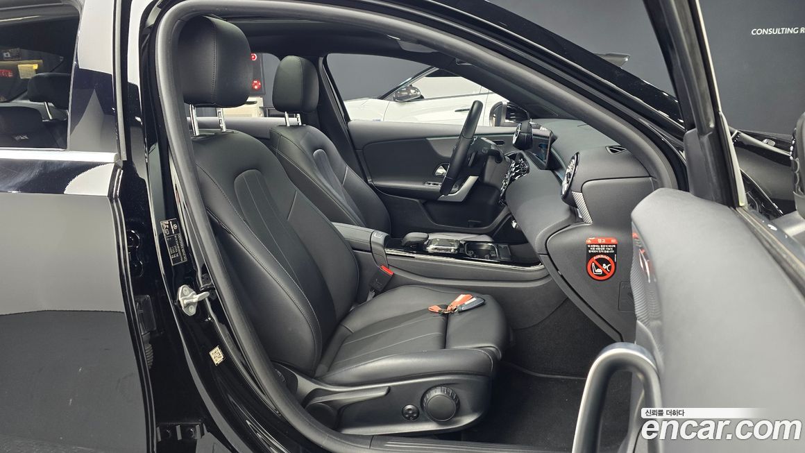 Mercedes-Benz A-Class 2021