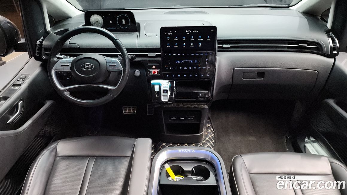 Hyundai Staria 2022