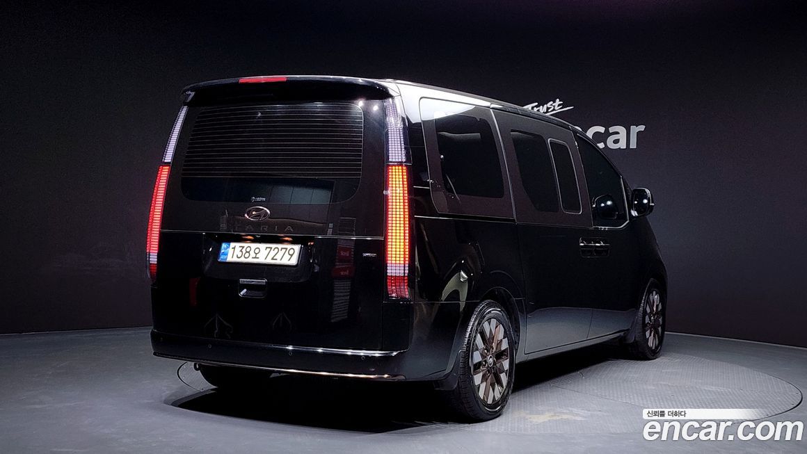 Hyundai Staria 2022