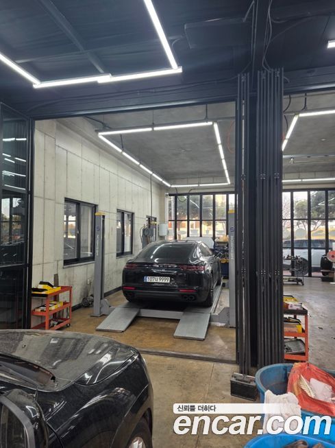 Porsche Panamera 2018