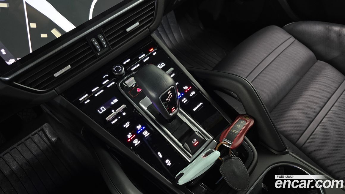 Porsche Cayenne 2020