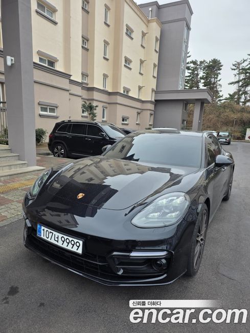 Porsche Panamera 2018