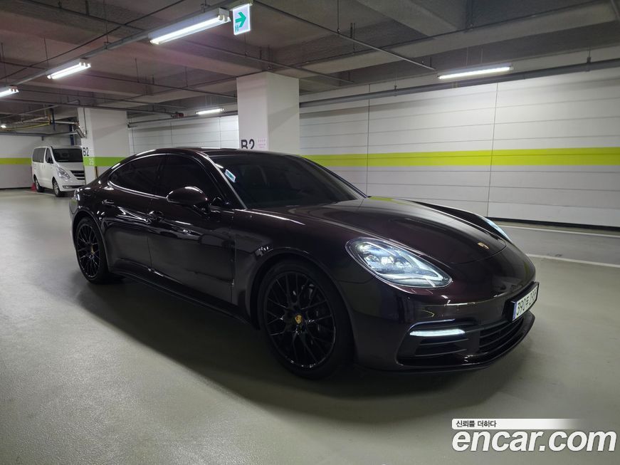Porsche Panamera 2018
