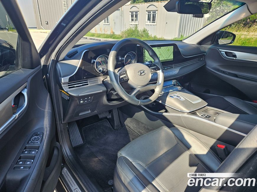 Hyundai Grandeur 2020