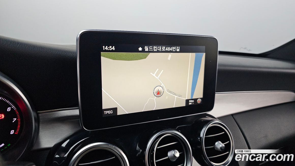 Mercedes-Benz C-Class 2018