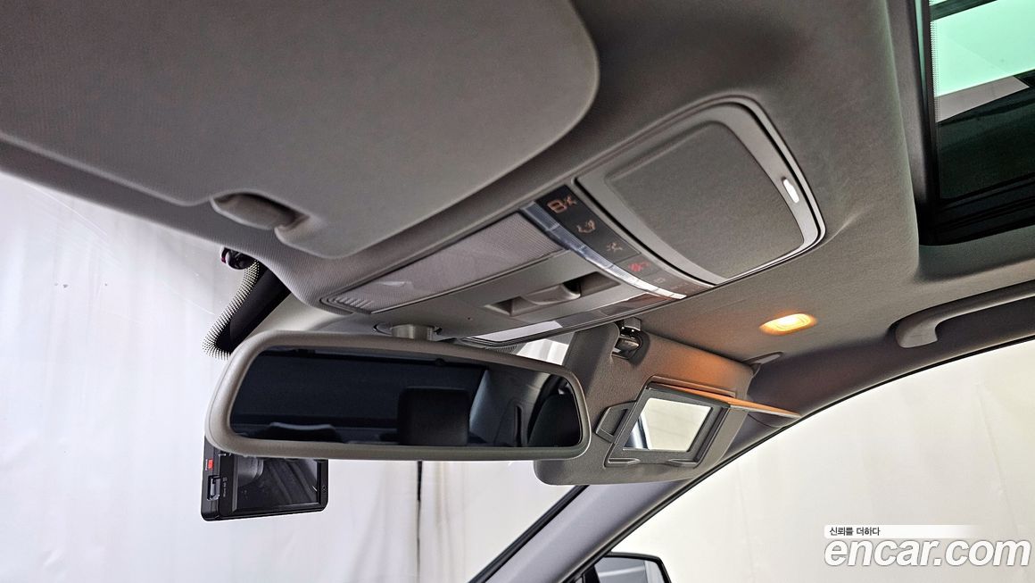 Mercedes-Benz S-Class 2008