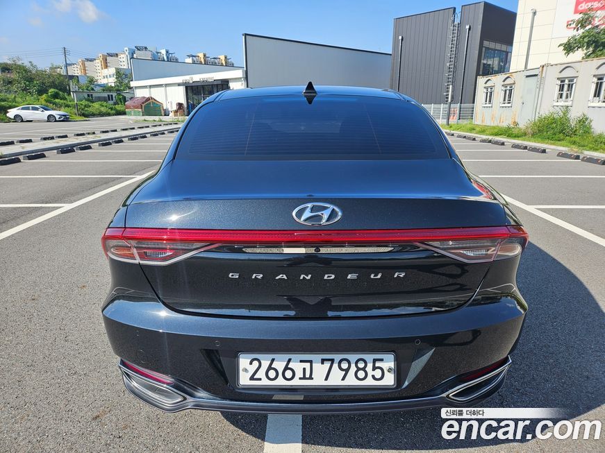 Hyundai Grandeur 2020